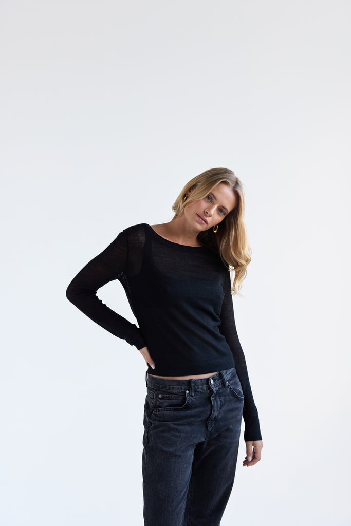 INTACT merino wool long sleeve top